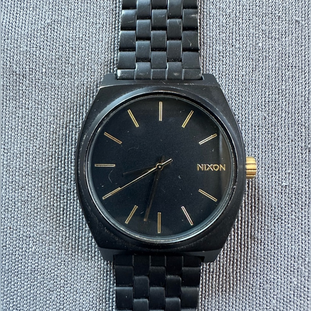 Nixon Classic Black and Gold Men’s Watch